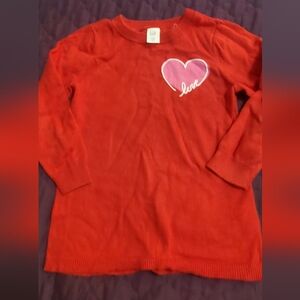 GAP KIDS- EuC- Red Long Sleeve Sweater with Heart Design